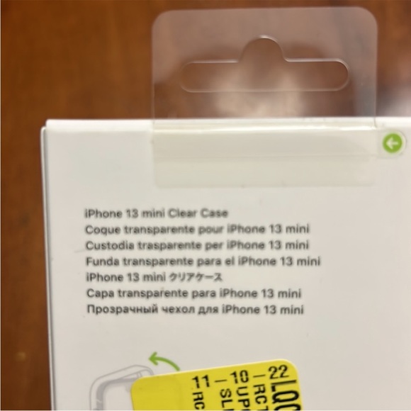 Apple iPhone 13 Mini - clear magsafe case - Picture 2 of 3